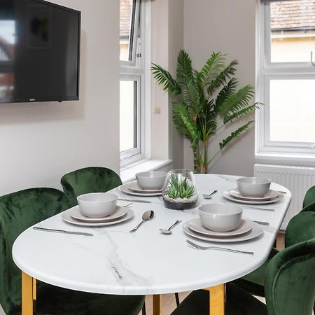 Ocean Apartments Литълхамптън Екстериор снимка